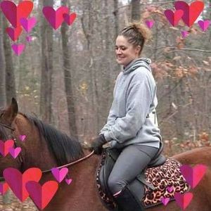 Meet your Posher, Candace